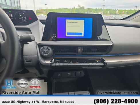 Used 2023 Toyota Prius XLE AWD/4WD image 17