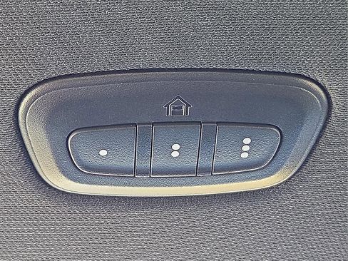 Used 2025 RAM 1500 Big Horn image 22