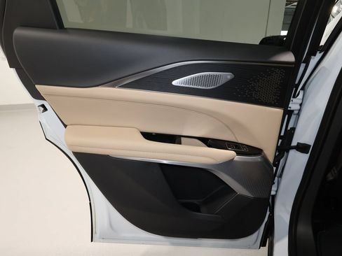 Certified 2026 Cadillac Lyriq Signature Luxury w/ Nappa Leather Package AWD/4WD image 20