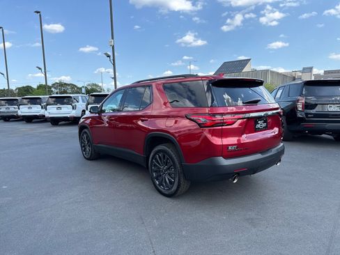 Used 2023 Chevrolet Traverse RS AWD/4WD image 5