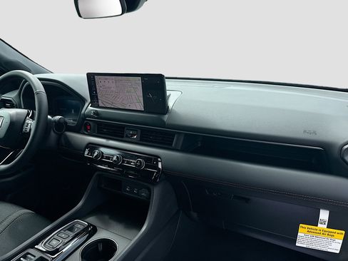 New 2026 Honda Pilot Sport image 25