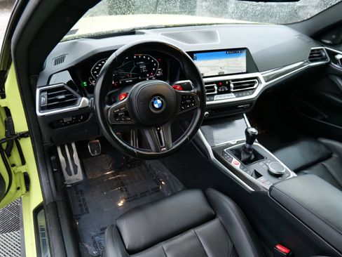 Used 2022 BMW M4 Coupe image 13