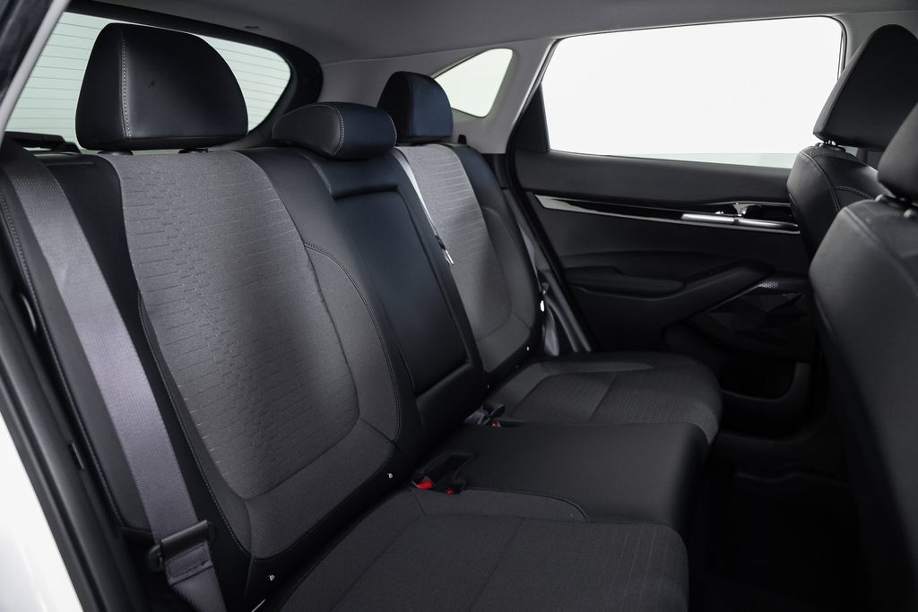 Used 2023 Kia Seltos S FWD image 21
