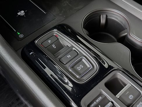 New 2025 Honda Pilot TrailSport image 19