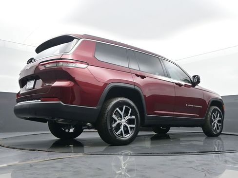 Used 2025 Jeep Grand Cherokee L Limited image 53
