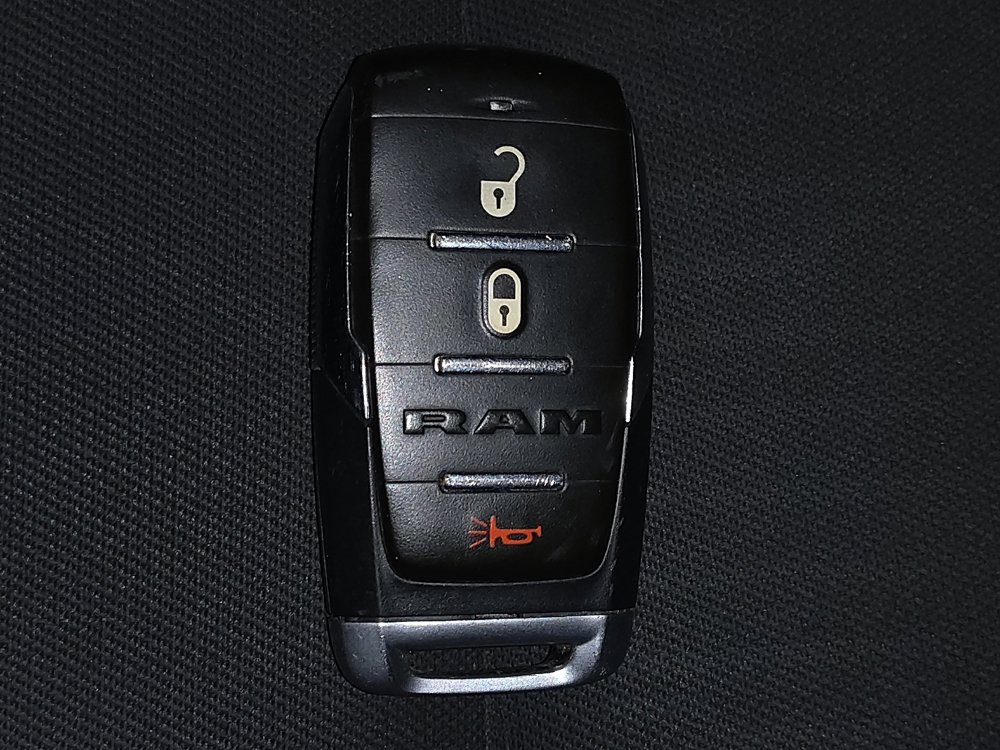Used 2021 RAM 1500 Big Horn RWD image 32
