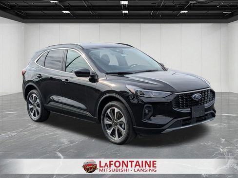 Used 2024 Ford Escape Platinum AWD/4WD image 7