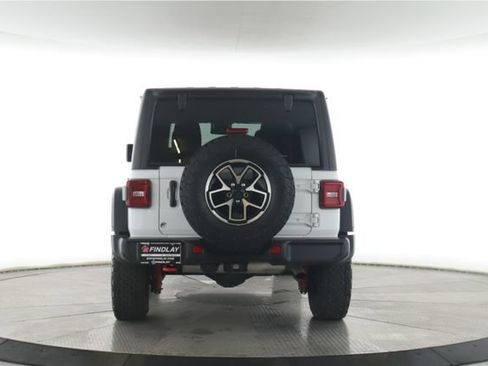 Used 2025 Jeep Wrangler Unlimited Rubicon AWD/4WD image 11