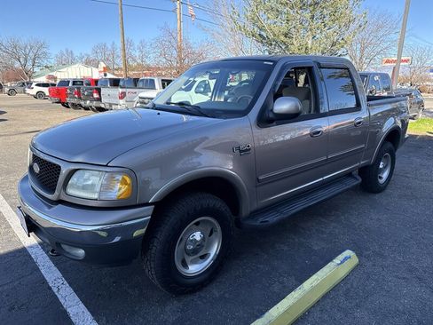 Used 2003 Ford F150 XLT image 2
