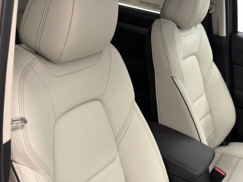 New 2025 MAZDA CX-5 AWD 2.5 S w/ Preferred Package image 11
