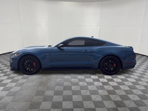 Used 2021 Ford Mustang Shelby GT500 w/ Technology Package RWD image 9