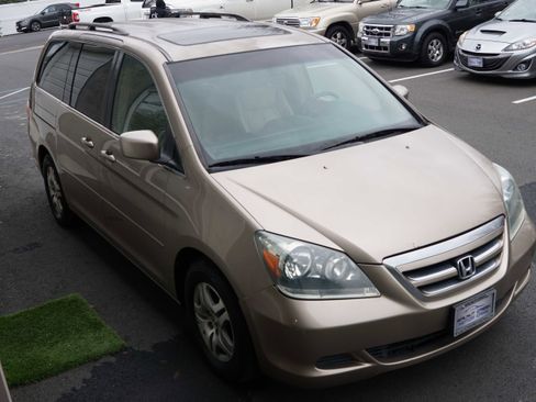 Used 2006 Honda Odyssey EX-L image 8