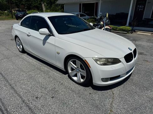 Used 2010 BMW 335i Convertible RWD image 7