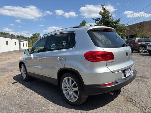 Used 2013 Volkswagen Tiguan SE FWD image 4