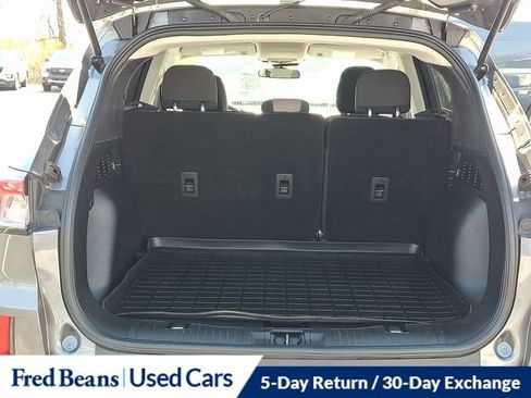 Certified 2022 Ford Escape SE w/ SE Sport Appearance Package image 30