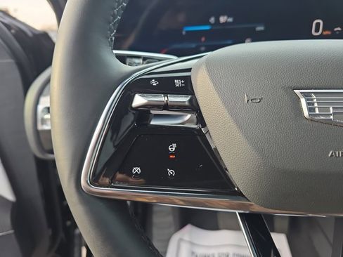 Certified 2024 Cadillac Lyriq Luxury image 20