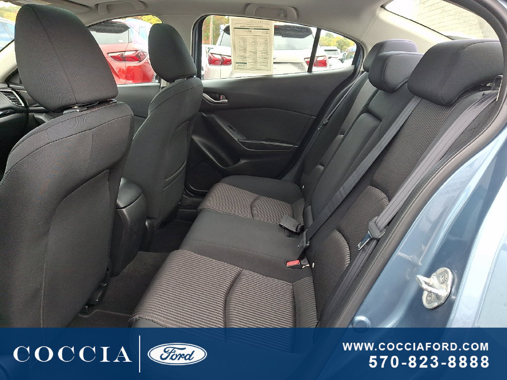 Used 2014 MAZDA MAZDA3 i Touring w/ Moonroof Package 1 FWD image 10