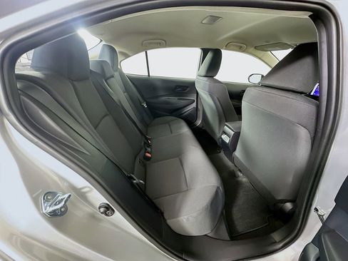 Used 2025 Toyota Corolla LE image 26