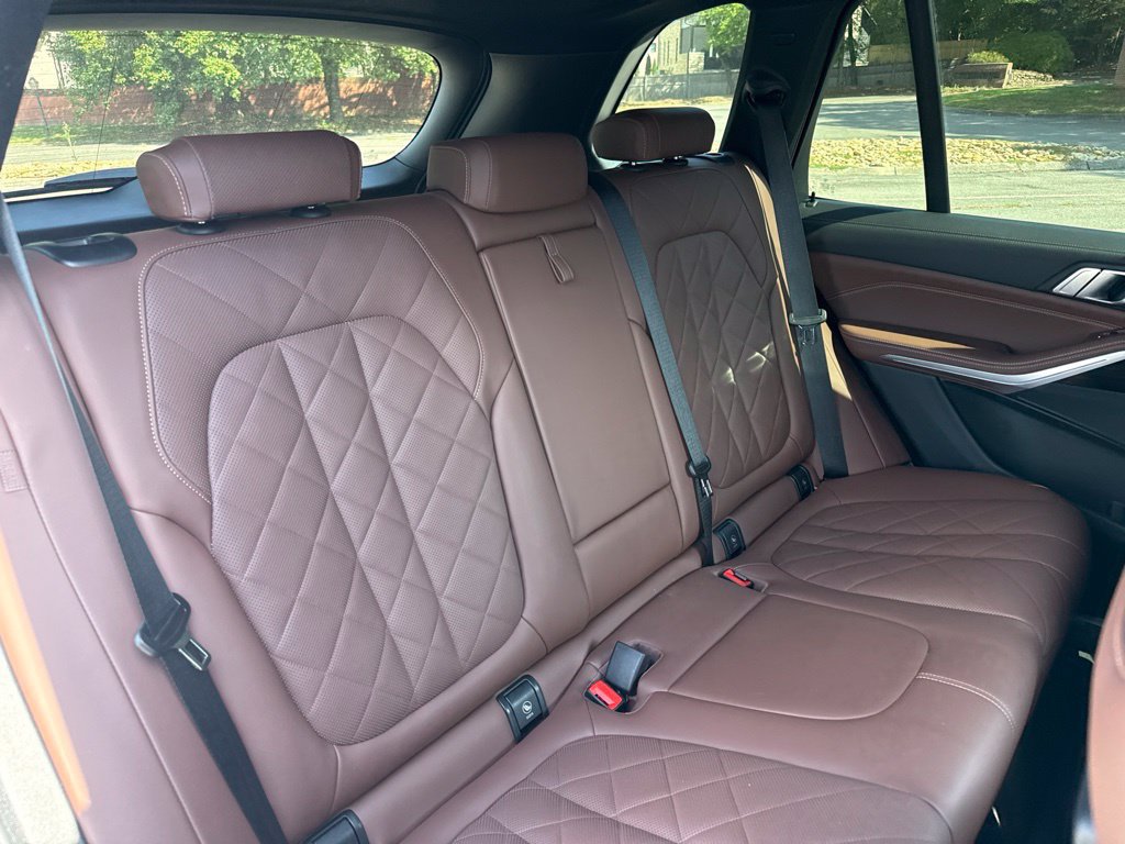 Used 2023 BMW X5 xDrive40i AWD/4WD image 19
