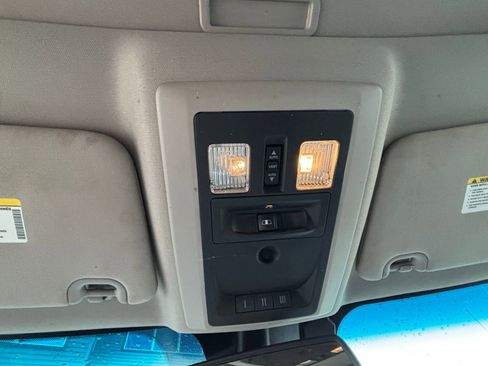 Used 2014 RAM 1500 Laramie w/ Convenience Group image 13