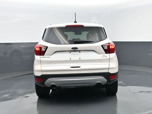 Used 2019 Ford Escape SE image 29