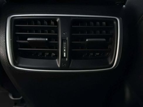 Used 2020 Acura TLX image 42