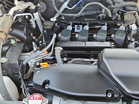 Used 2023 Honda CR-V LX image 13