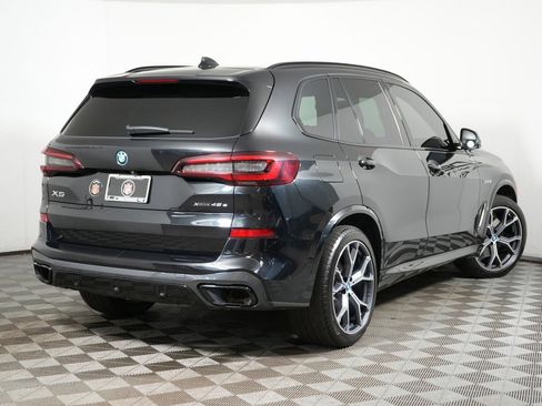 Used 2022 BMW X5 xDrive45e w/ M Sport Package image 7