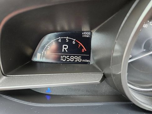 Used 2018 MAZDA MAZDA3 Touring FWD image 28