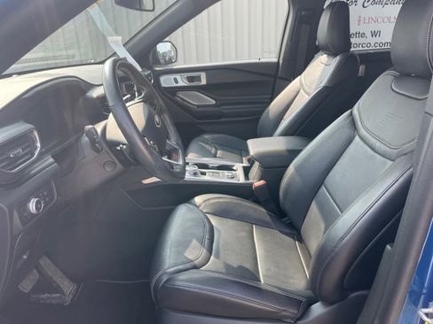 Used 2020 Ford Explorer ST w/ ST Street Pack AWD/4WD image 9