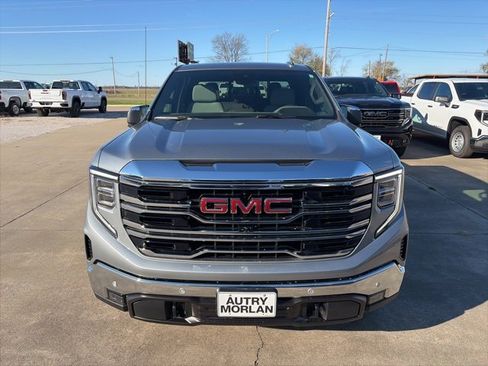 New 2026 GMC Sierra 1500 SLT w/ SLT Premium Plus Package image 9