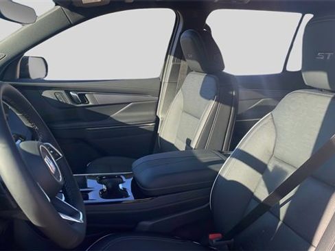 New 2026 Buick Enclave Sport Touring w/ Power Package image 8