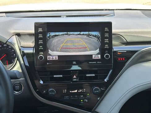 Used 2022 Toyota Camry XSE w/ Navigation Package image 21