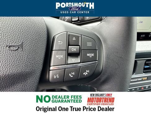 Used 2025 Ford Maverick XLT w/ XLT Luxury Package image 16