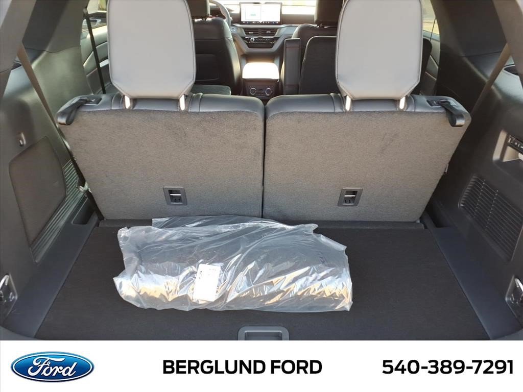 New 2026 Ford Explorer ST w/ Sun And Sound Package AWD/4WD image 10