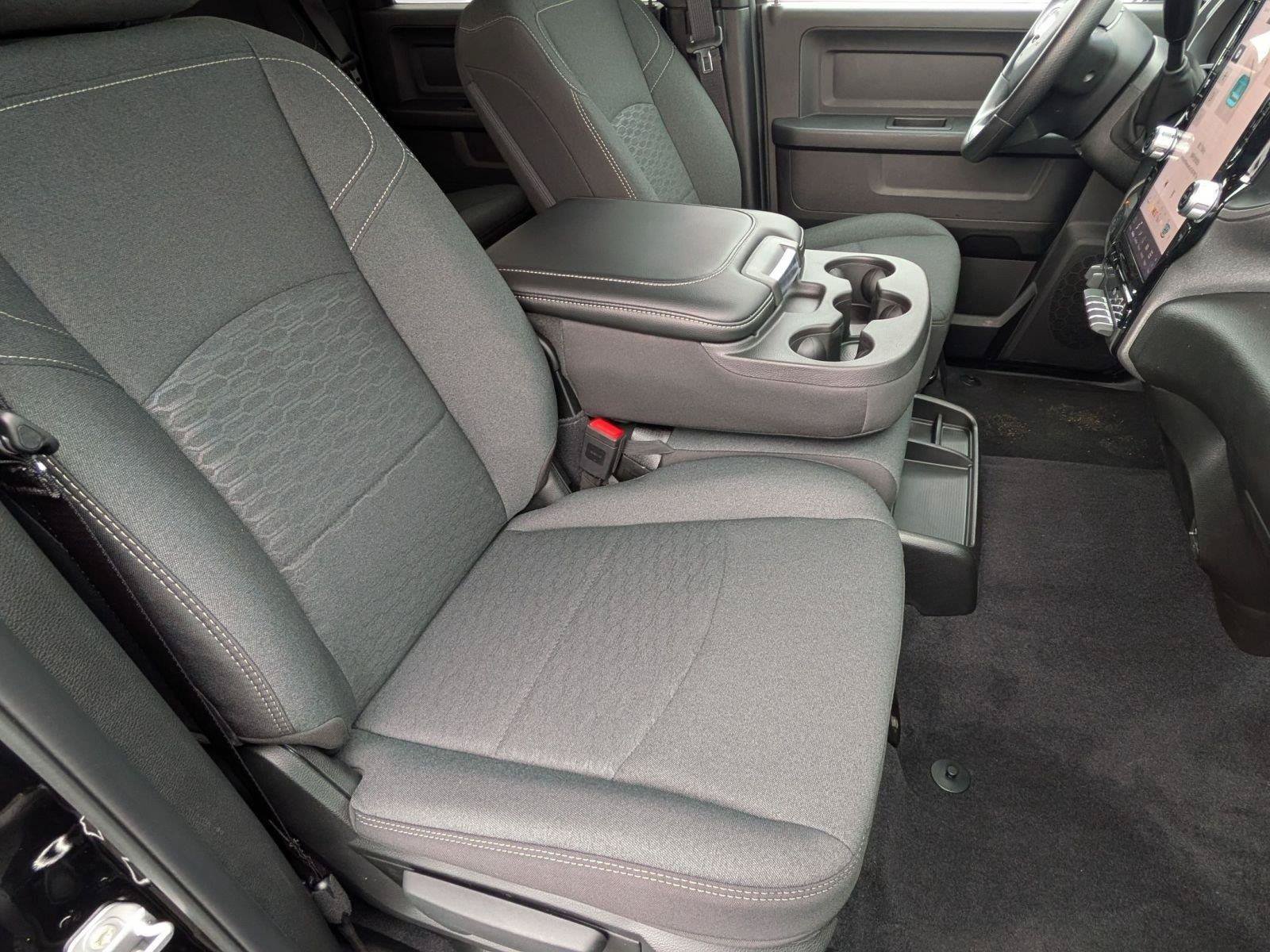 New 2026 RAM 2500 Tradesman AWD/4WD image 21