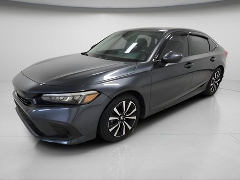 Certified 2024 Honda Civic EX image 9