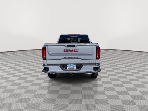 Used 2024 GMC Sierra 1500 AT4 w/ AT4 Preferred Package AWD/4WD image 6