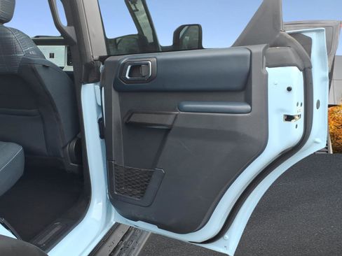 Used 2025 Ford Bronco Heritage Edition image 11