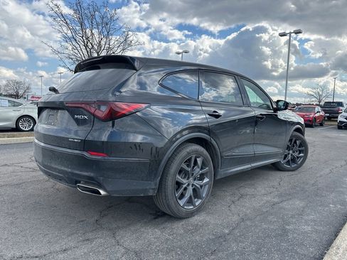 Used 2024 Acura MDX A-Spec image 12