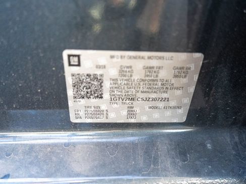 Used 2018 GMC Sierra 1500 SLE w/ SLE Value Package AWD/4WD image 29