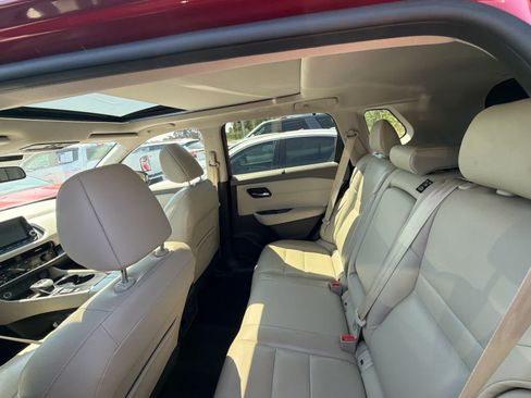 Used 2021 Nissan Rogue SL FWD image 10