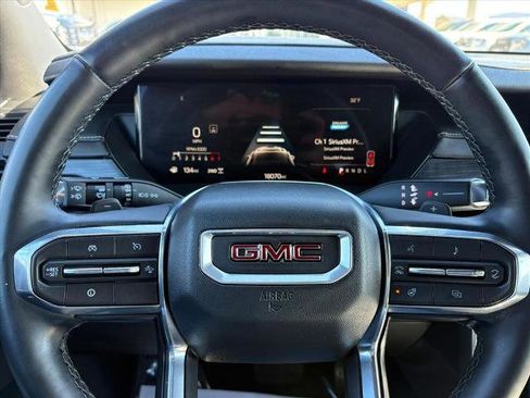 Certified 2025 GMC Acadia Elevation image 18