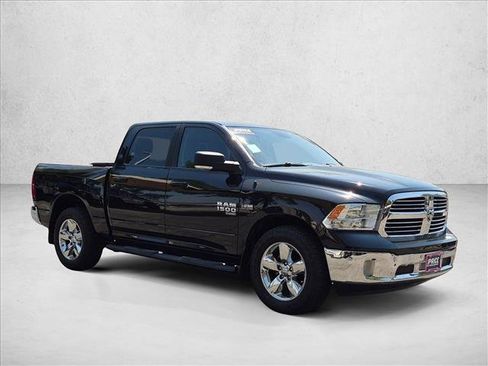 Used 2019 RAM 1500 Big Horn AWD/4WD image 3