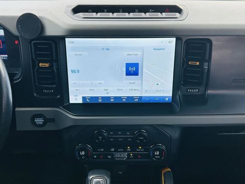 Used 2021 Ford Bronco Badlands image 20