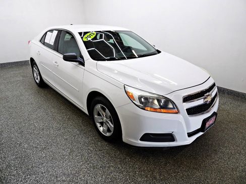 Used 2013 Chevrolet Malibu LS w/ Protection Package image 3