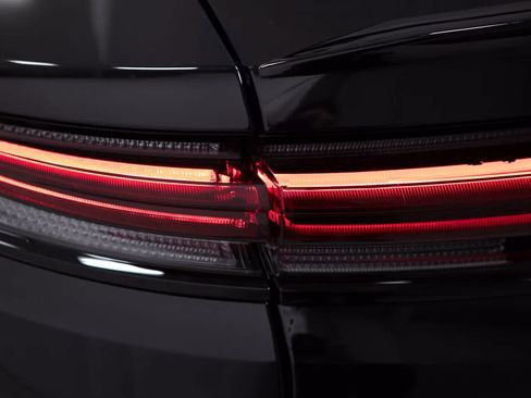 Certified 2026 Porsche Cayenne Coupe AWD/4WD image 18