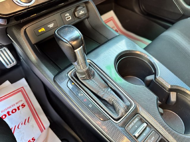Used 2022 Honda Civic Sport image 13