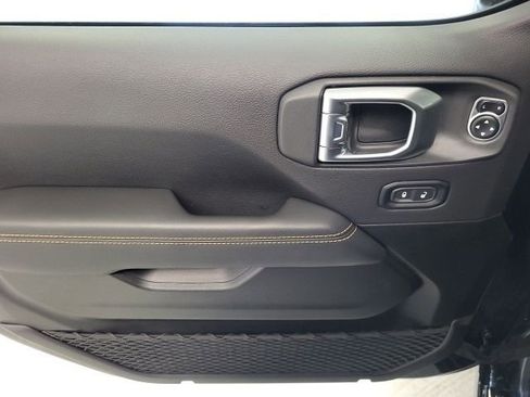 New 2025 Jeep Wrangler Sahara image 21