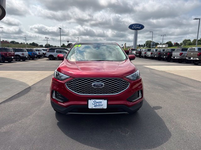 Used 2024 Ford Edge SEL w/ Convenience Package AWD/4WD image 8